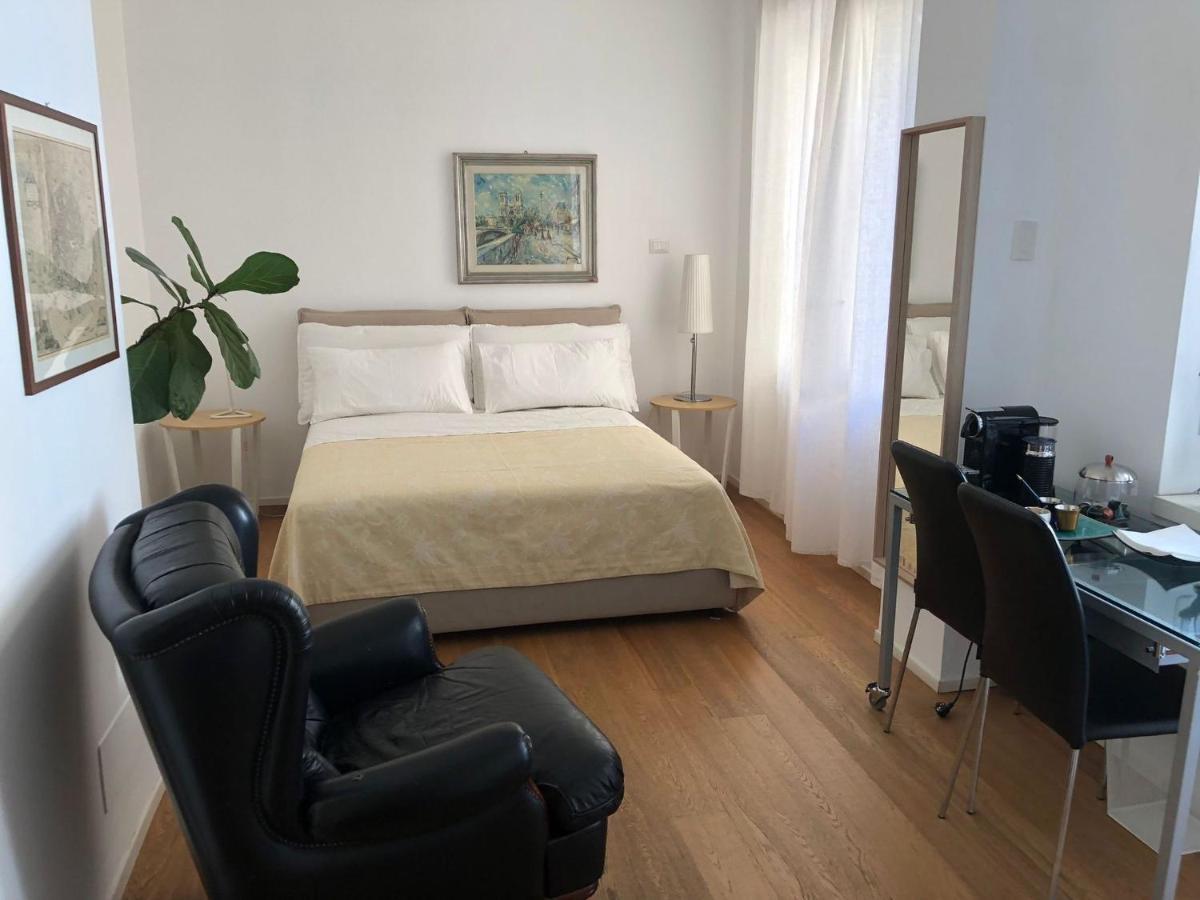 فندق La Casa Di Sole ميلان المظهر الخارجي الصورة